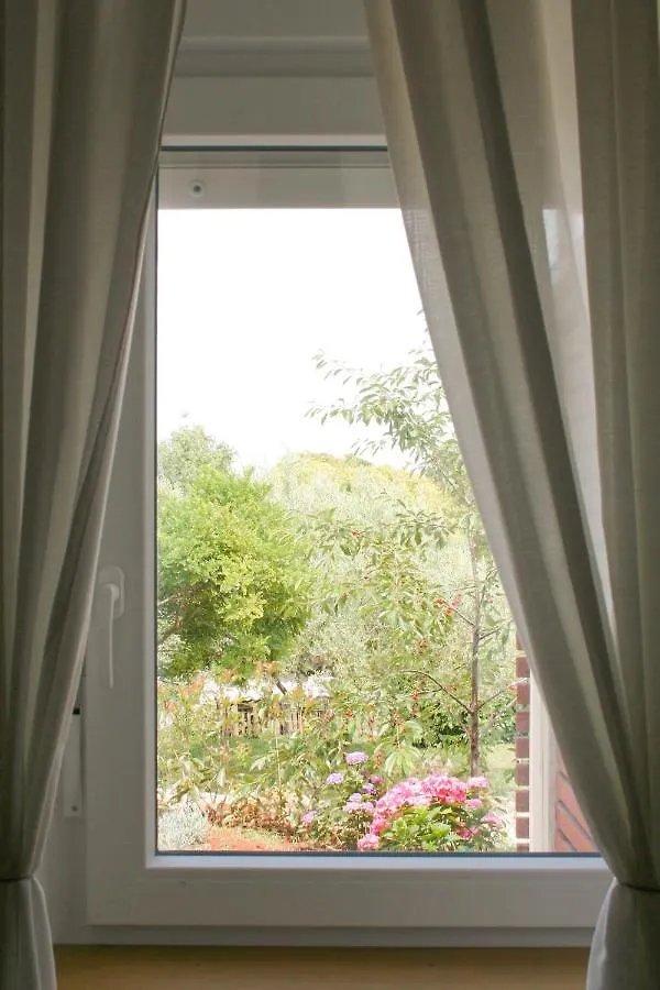 Pretty Little Thing Called Teranino Pula Apartment